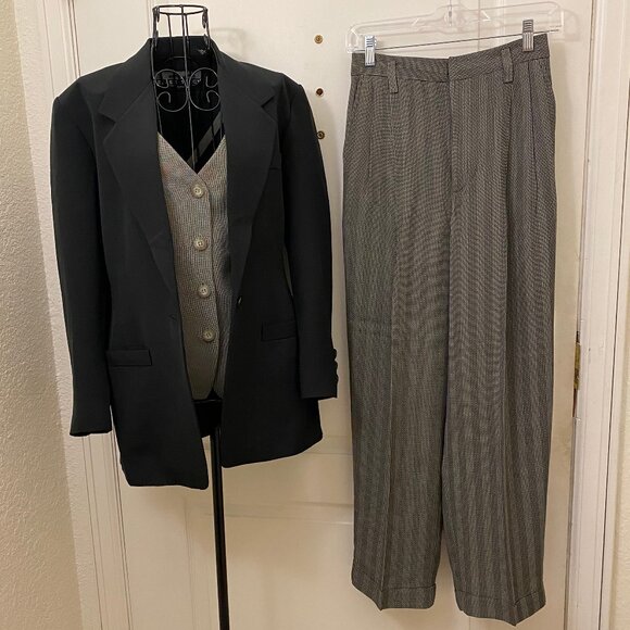 Vintage Ellen Tracy 3 Piece Black Plaids Pant Suit Set Size Petite 2/4 - Picture 1 of 14